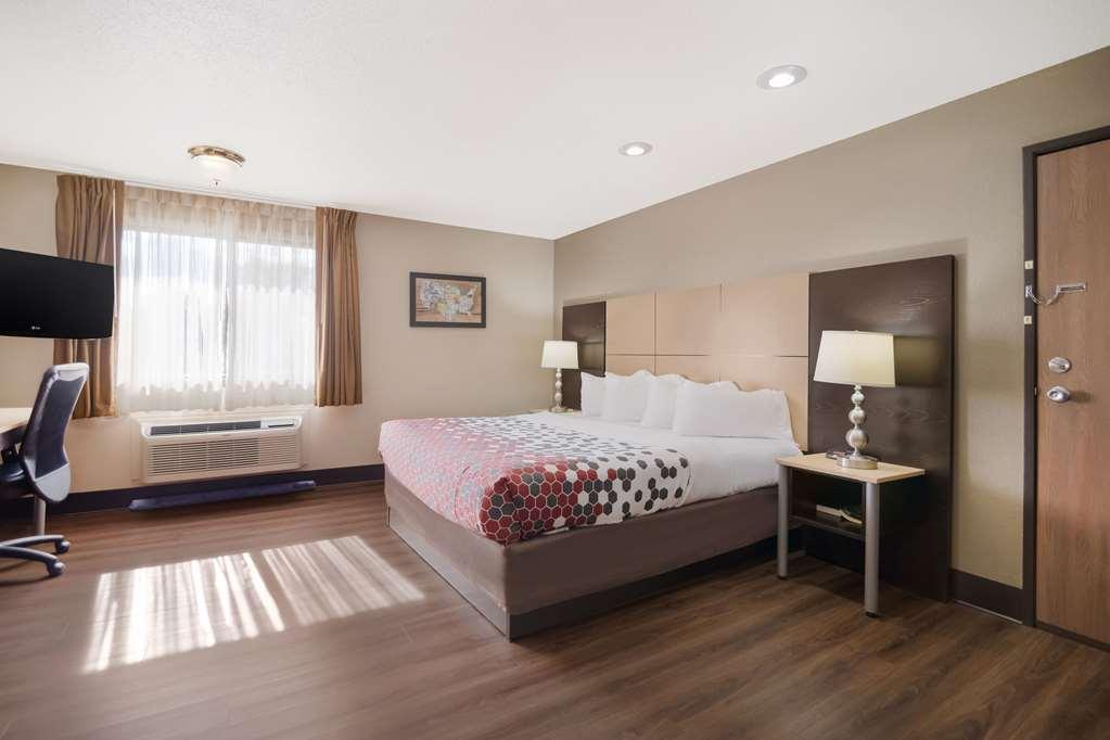 Econo Lodge Grand Forks Habitación foto